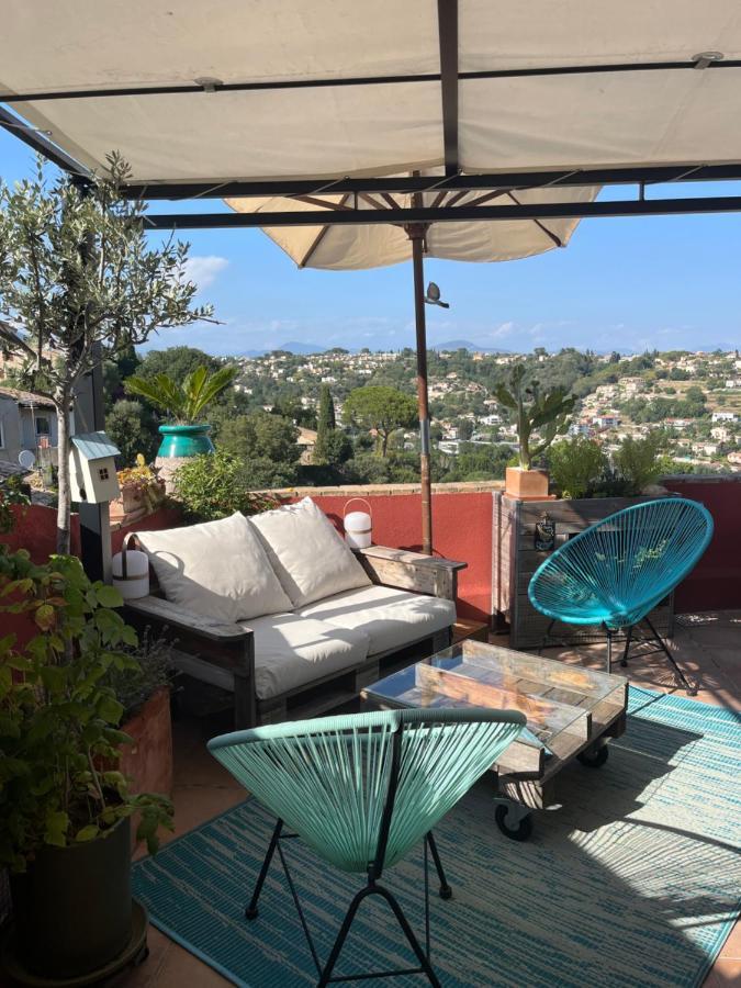 Bed & Breakfast Les Hauts De Cagnes Vue Mer Et Montagne Cagnes-sur-Mer Exterior foto